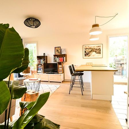 L'Olympique: Appartement Cosy, Vue Canal Grande Terrasse Et Parking Vaires-sur-Marne Kültér fotó