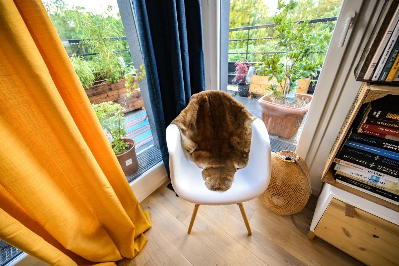 L'Olympique: Appartement Cosy, Vue Canal Grande Terrasse Et Parking Vaires-sur-Marne Kültér fotó