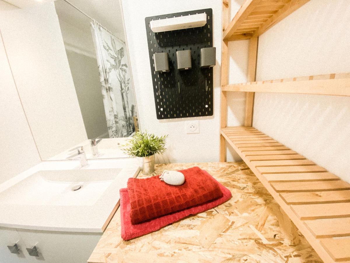L'Olympique: Appartement Cosy, Vue Canal Grande Terrasse Et Parking Vaires-sur-Marne Kültér fotó