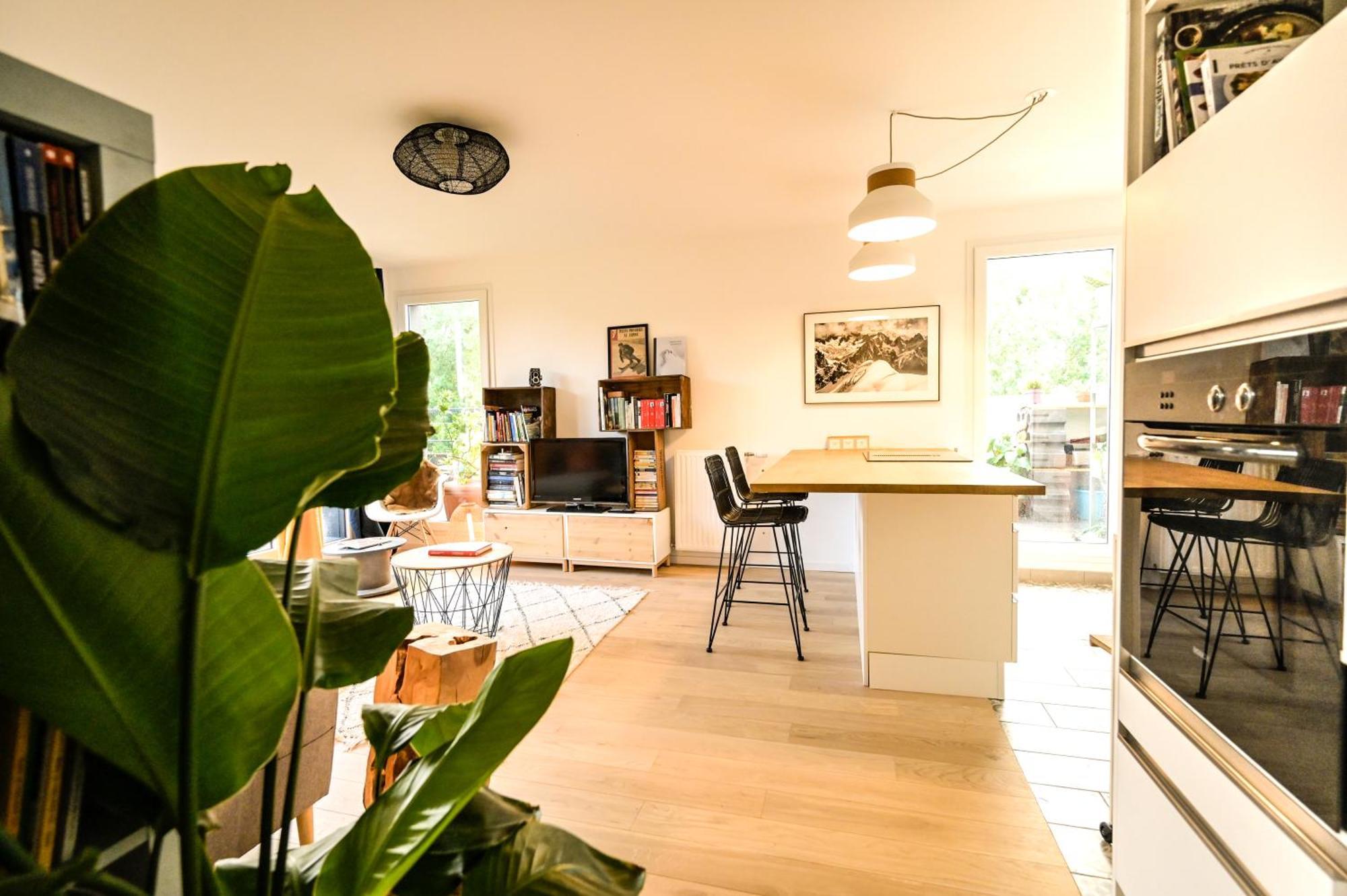 L'Olympique: Appartement Cosy, Vue Canal Grande Terrasse Et Parking Vaires-sur-Marne Kültér fotó